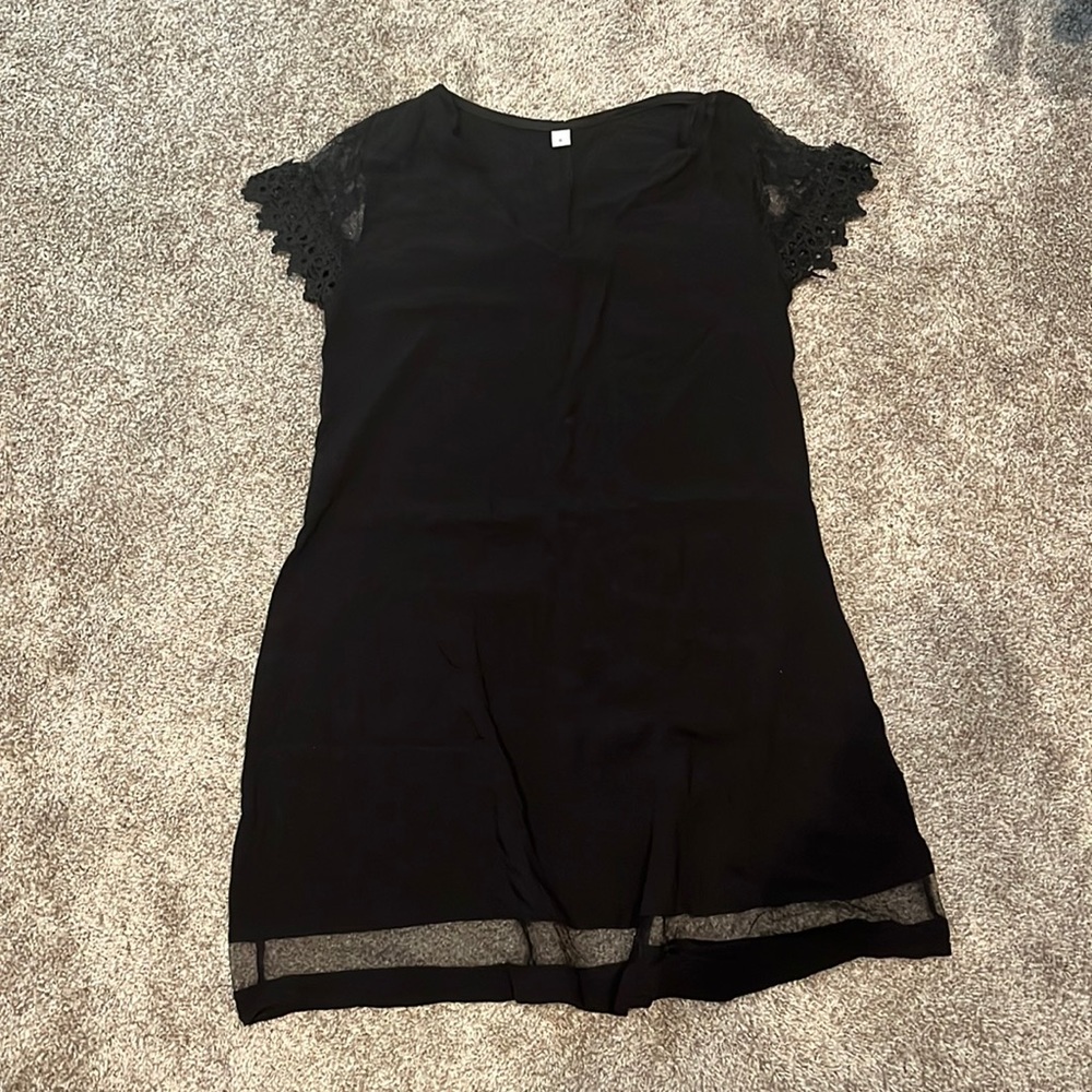 Little black dress size small